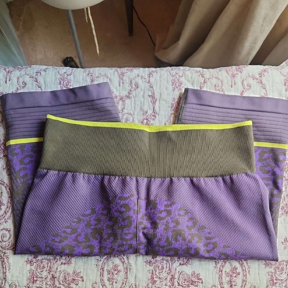 Adidas Stella McCartney Purple and Gray Leggings - Picture 5 of 9
